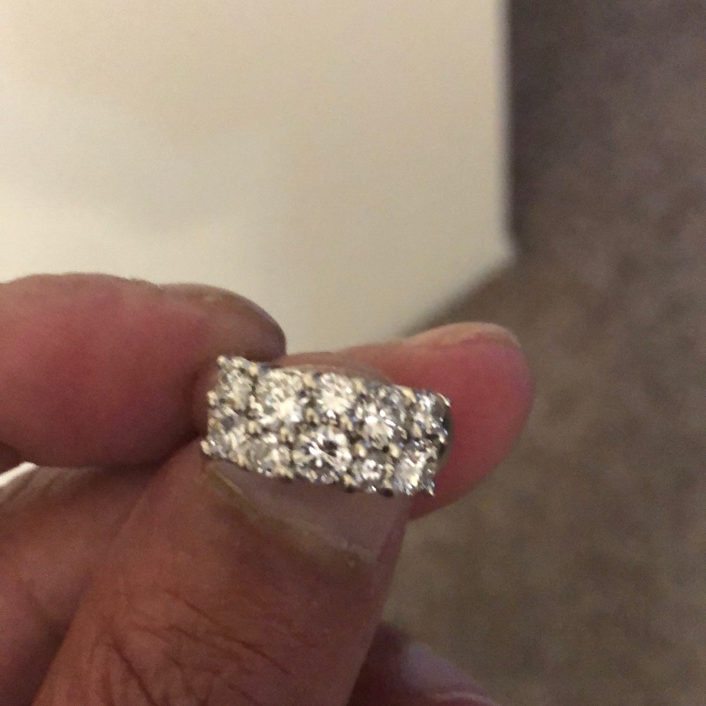 Diamond ring